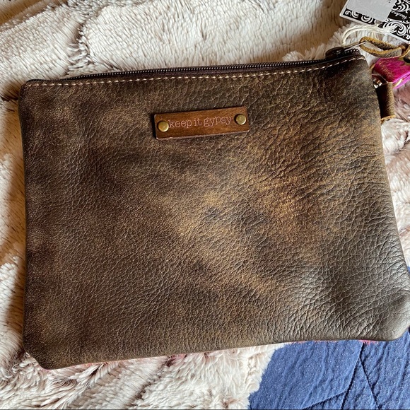 New Keep It Gypsy Wristlet - Picture 3 of 4